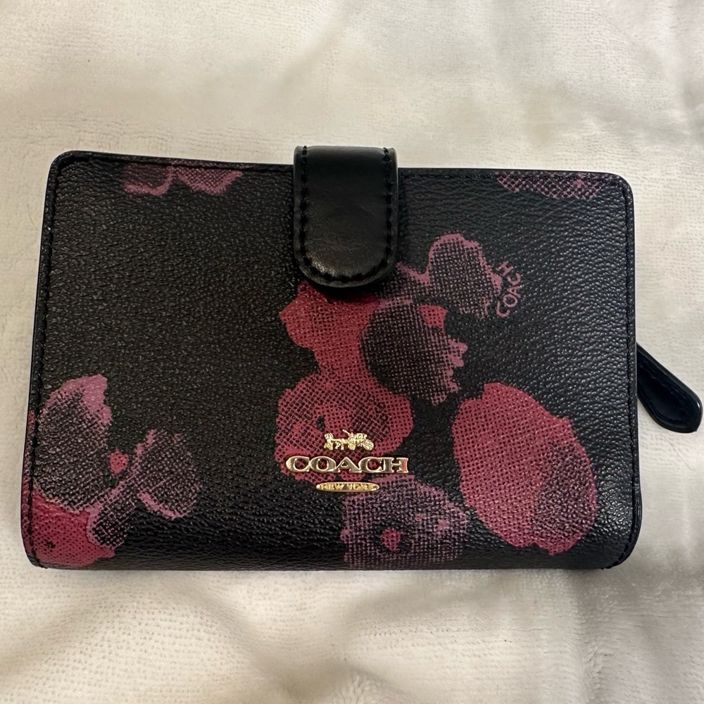 Coach floral vinyl wallet